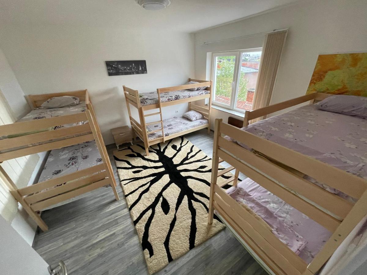 Got Prishtina Hostel Приштина Екстер'єр фото