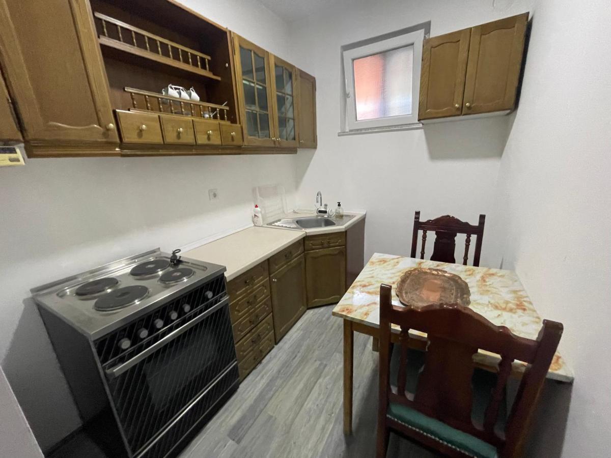 Got Prishtina Hostel Приштина Екстер'єр фото