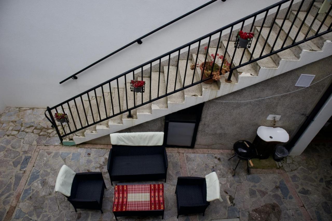 Got Prishtina Hostel Приштина Екстер'єр фото